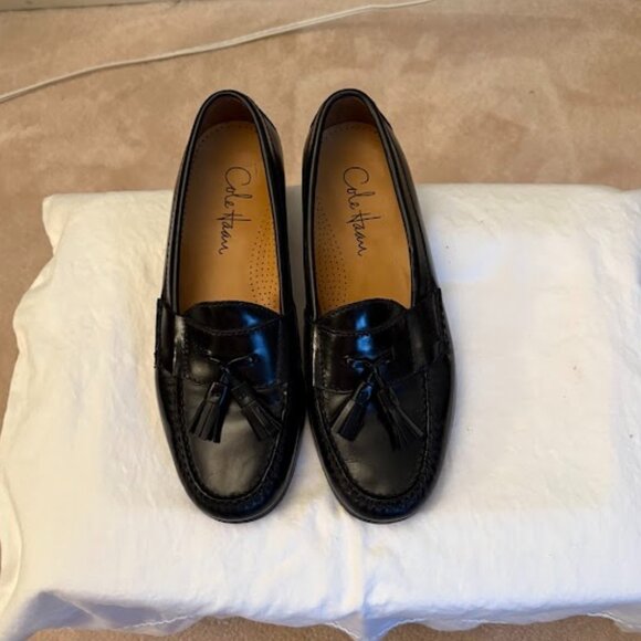 Cole Haan Black Leather Pinch Tassel Loafers Young Men's 6.5 with Box - Picture 1 of 7